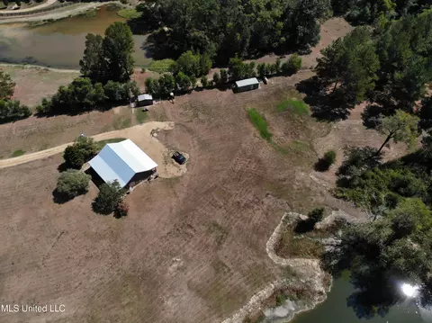 1179 S Jackson Cv, Terry, MS 39170 photo 5