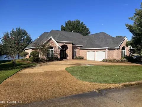 9 Lakeside, Pearl, MS 39208