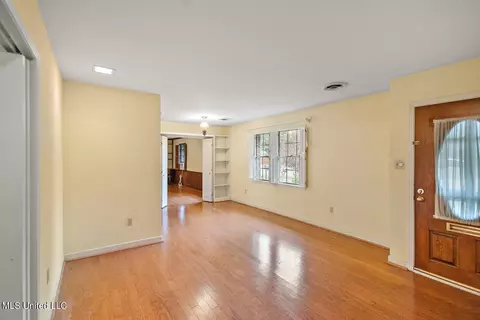 5901 Medallion Dr, Jackson, MS 39211 photo 8