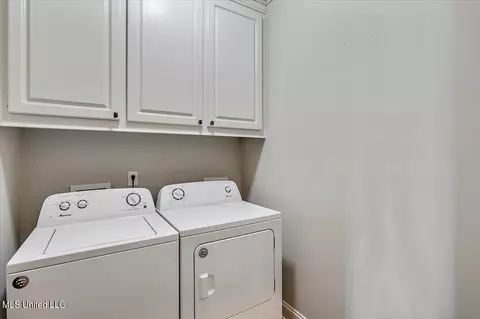 709 Sawgrass Lakes Dr, Brandon, MS 39042 photo 18