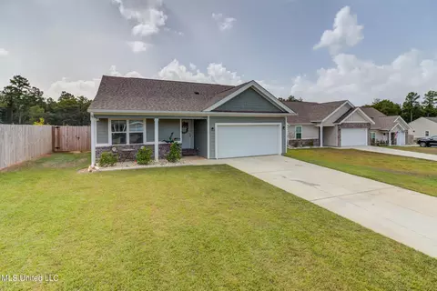 14849 Audubon Lake Blvd, Gulfport, MS 39503