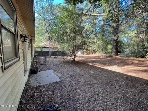 2675 Pinebrook Dr, Jackson, MS 39212 photo 3