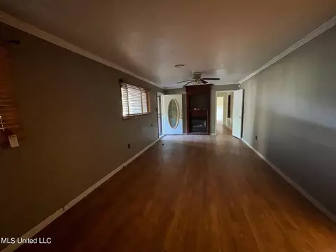 2750 E Benwood Dr, Jackson, MS 39204 photo 3