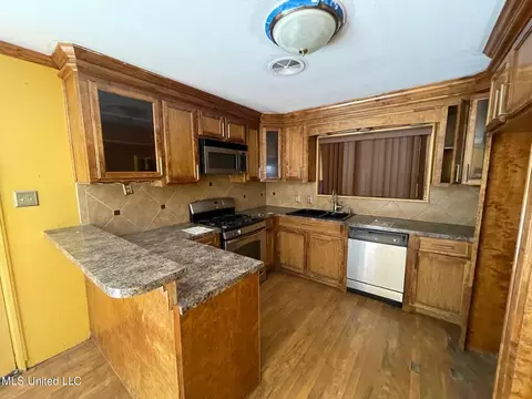 2750 E Benwood Dr, Jackson, MS 39204 photo 5