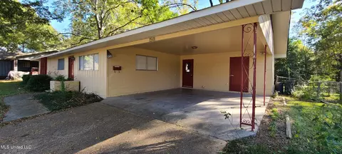 1501 Sheffield Dr, Jackson, MS 39211 photo 1