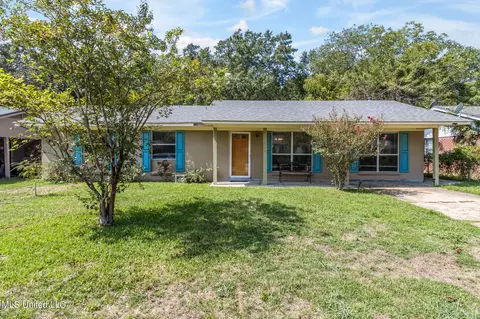 106 Lassere Cir, Long Beach, MS 39560