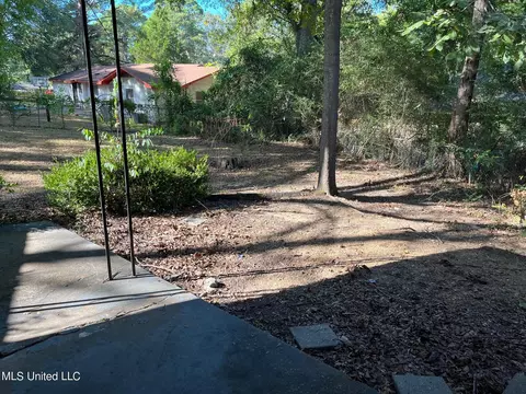 1215 Breckinridge Rd, Jackson, MS 39204 photo 8