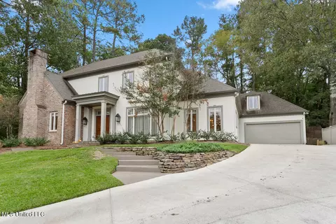 2237 Sheffield Dr, Jackson, MS 39211