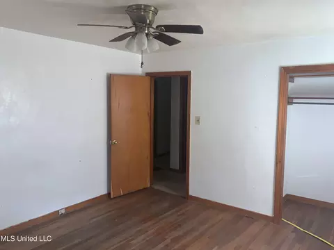 2120 Paden St, Jackson, MS 39204 photo 2