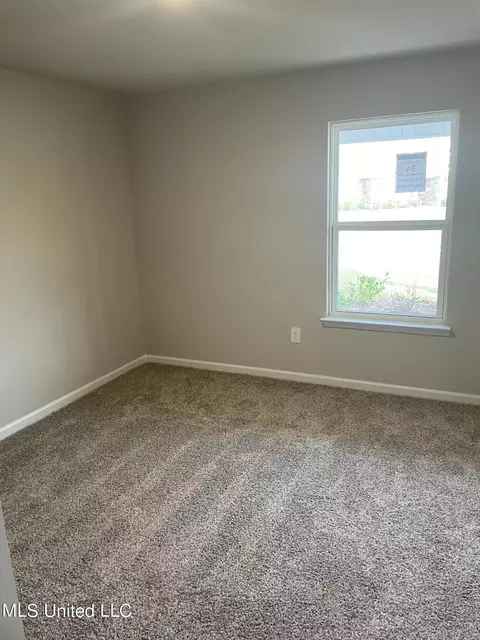 1074 Enclave Cir, Long Beach, MS 39560 photo 7
