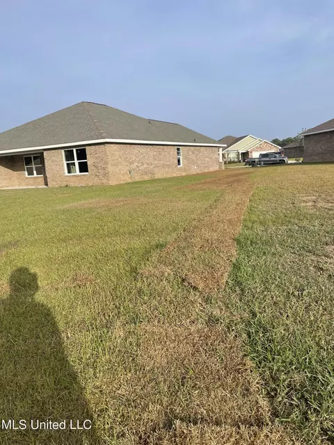 1074 Enclave Cir, Long Beach, MS 39560 photo 23