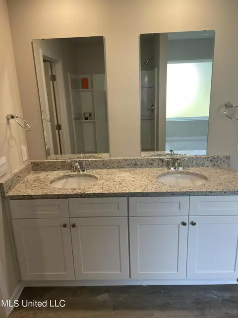 1074 Enclave Cir, Long Beach, MS 39560 photo 28