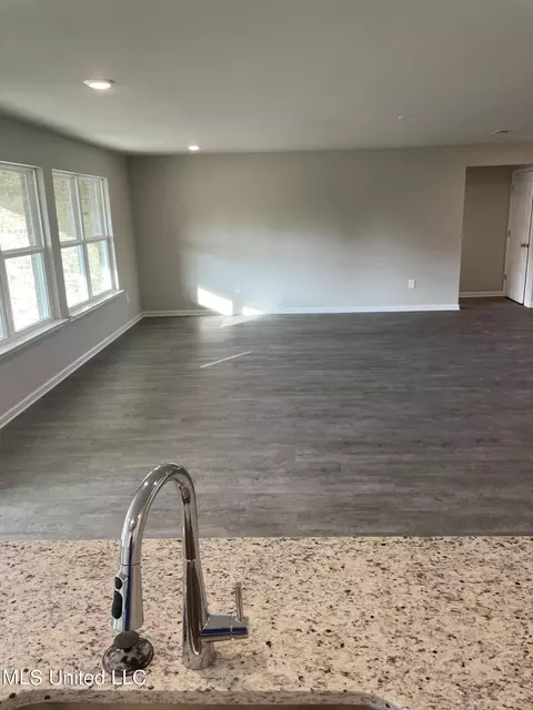 1074 Enclave Cir, Long Beach, MS 39560 photo 16