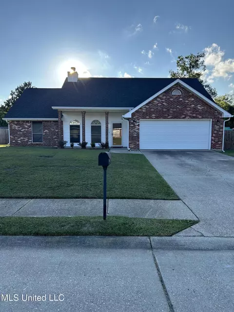 13093 Glennwood Pl, Gulfport, MS 39503