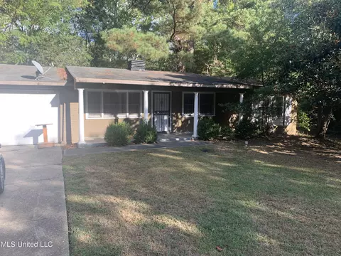 1332 Dianne Dr, Jackson, MS 39204 photo 2