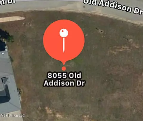 8055 Old Addison Dr, Olive Branch, MS 38654 photo 3