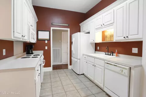116 Hunters Row, Madison, MS 39110 photo 5