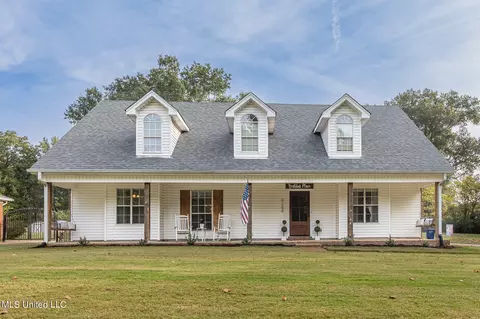 9268 Mason St, Olive Branch, MS 38654