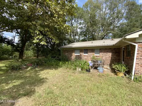 7904 Jason Dr, Moss Point, MS 39562 photo 10