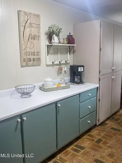 7904 Jason Dr, Moss Point, MS 39562 photo 27