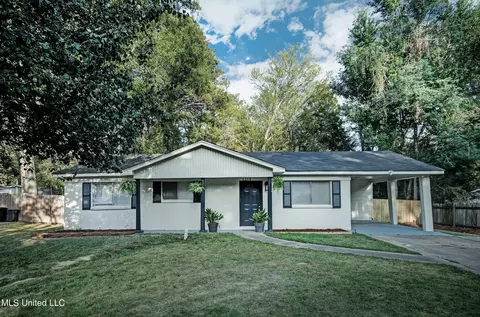 3256 Suncrest Dr, Jackson, MS 39212