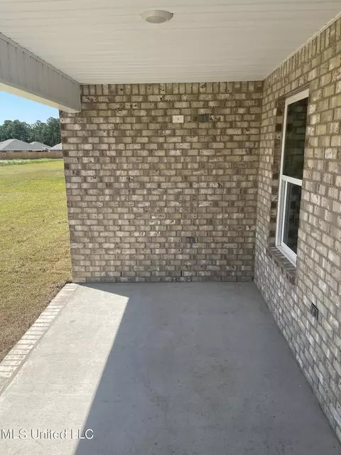 2002 Pettits Ln, Long Beach, MS 39560 photo 25