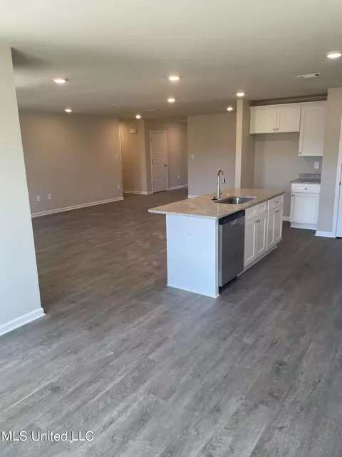 2002 Pettits Ln, Long Beach, MS 39560 photo 14