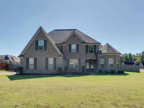 345 Kayla Michelle Dr, Southaven, MS 38672