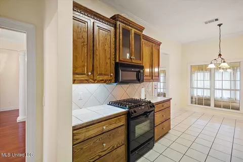 5357 Gardens Way, Byram, MS 39272 photo 12