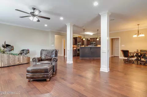 2077 Jefferson Pkwy, Hernando, MS 38632 photo 3