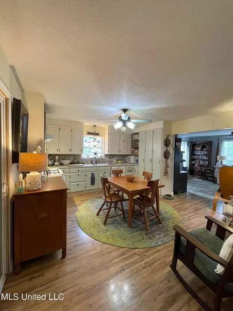 6203 Terry Rd, Byram, MS 39170 photo 11