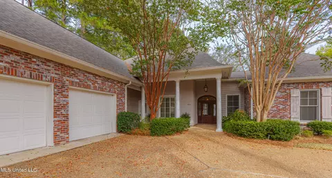 636 Wendover Way, Ridgeland, MS 39157