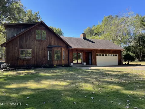 4211 Wheeler Rd, Hernando, MS 38632