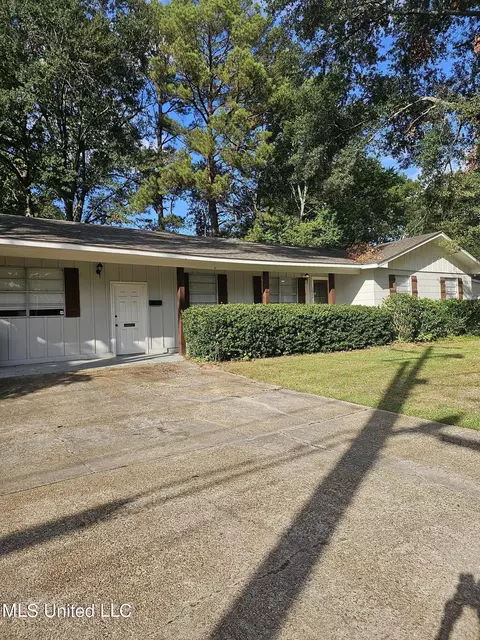 5022 Old Canton Rd, Jackson, MS 39211 photo 2