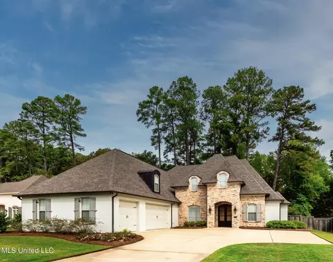 404 Maple Leaf, Madison, MS 39110