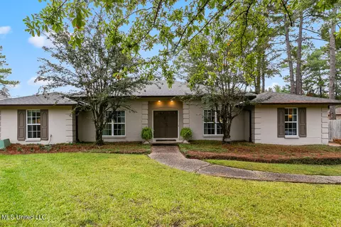 114 Brae Burn Dr, Jackson, MS 39211 photo 1