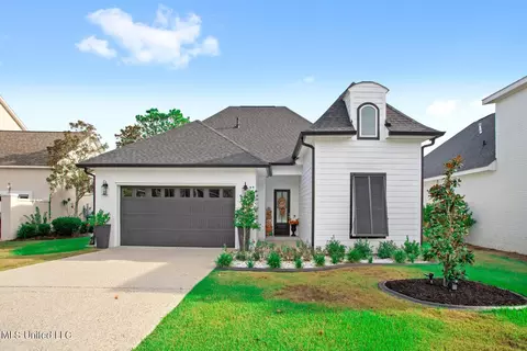 4211 Cobblestone Ln, Gautier, MS 39553