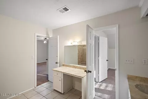 5214 Sycamore Dr, Jackson, MS 39212 photo 20