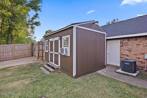 5214 Sycamore Dr, Jackson, MS 39212 photo 26