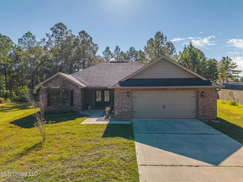 19636 Schrader Ct, Saucier, MS 39574 photo 2