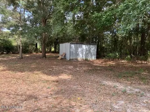 20006 Savage Ln, Saucier, MS 39574 photo 13