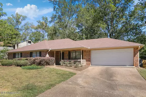 315 Helmsley Dr, Brandon, MS 39047 photo 2