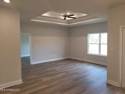 87132 Highpoint Dr, Diamondhead, MS 39525 photo 6