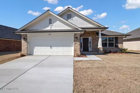 5935 Uselton Dr, Southaven, MS 38672
