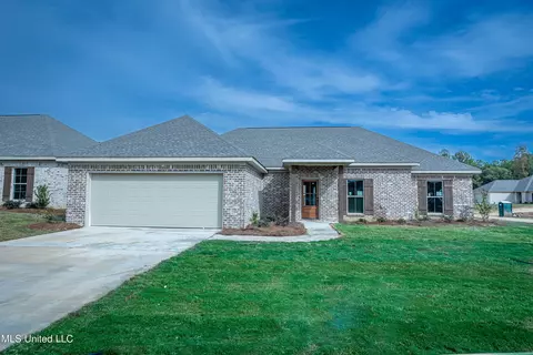 800 Oakbrook Way, Pearl, MS 39208