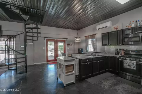 24752 Tally Shaw Rd, Perkinston, MS 39573 photo 4