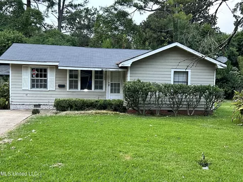 1723 Jackson Ave, Yazoo City, MS 39194