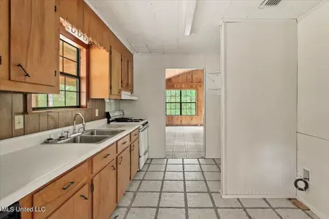 112 Hickory Nut Ln, Lucedale, MS 39452 photo 14
