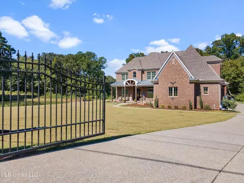 3140 Holly Springs Rd, Hernando, MS 38632 photo 3