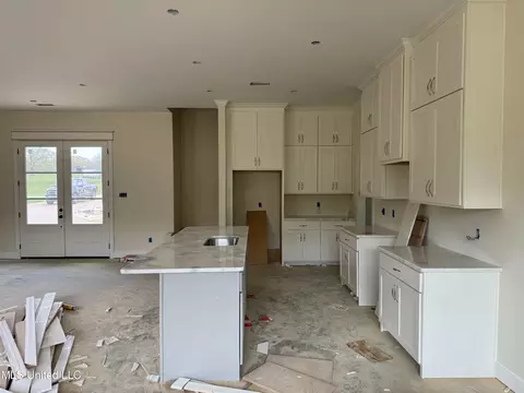 Kitchen - 2287 S Highway 301, Hernando, MS 38632 photo 1 of 2